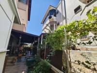 Edremit Fener`de Denize 450 Metre Satılık 3+1 Villa